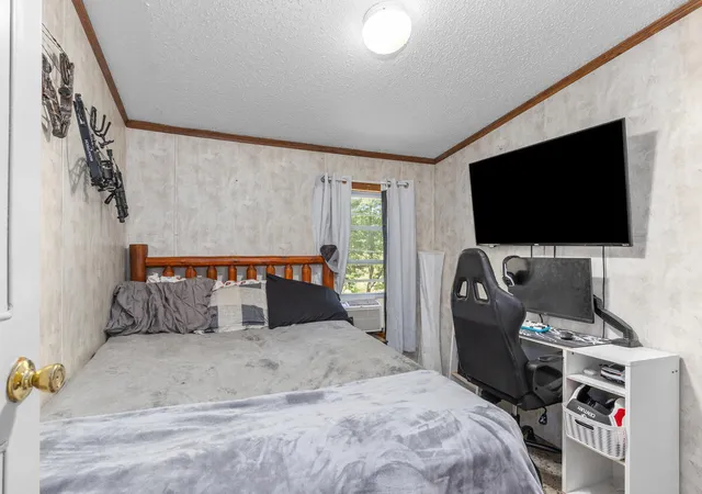 4th image of 11847 E 7 Mile Rd, Tustin, MI 49688 | MLS# 72026043993