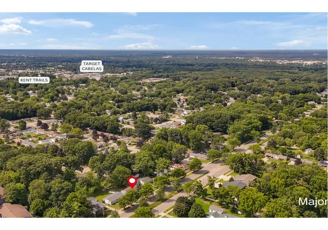 38th image of 4863 Byron Center Ave Sw, Wyoming, MI 49519 | MLS# 65026043996