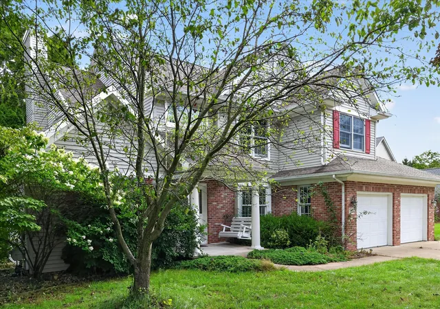 Photo 2 of Single family home for sale at 7521 Mac Arthur Ln, Portage, MI 49024 | MLS# 66026044003 | Listing updated on 2026-08-20