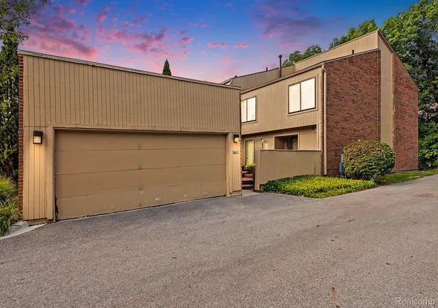 Photo 1 of Condo for sale at 7320 Balsam Ct, West Bloomfield, MI 48322 | MLS# 20261066663 | Listing updated on 2026-09-15