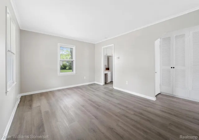 Photo 3 of Single family home for sale at 19214 Roscommon St, Harper Woods City Wayne, MI 48225 | MLS# 20261066672 | Listing updated on 2026-10-08