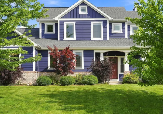 Photo 2 of Single family home for sale at 573 Madeira Dr, Traverse City, MI 49696 | MLS# 78080072589 | Listing updated on 2026-08-26
