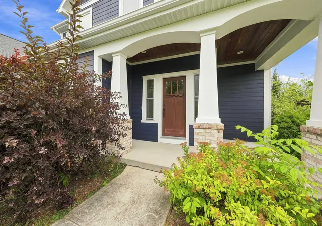 Photo 3 of Single family home for sale at 573 Madeira Dr, Traverse City, MI 49696 | MLS# 78080072589 | Listing updated on 2026-08-26