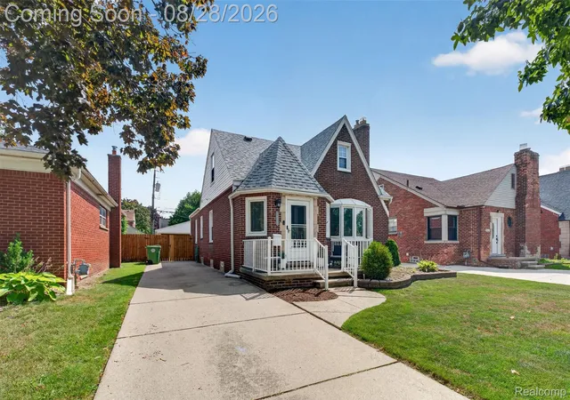 Photo 3 of Single family home for sale at 13219 Argyle St, Southgate City Wayne, MI 48195 | MLS# 20261066685 | Listing updated on 2026-08-28