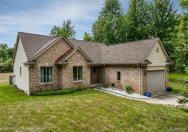 Photo 3 of Single family home for sale at 210 Mayfield, Addison Township Oakland, MI 48367 | MLS# 20261066687 | Listing updated on 2026-09-16