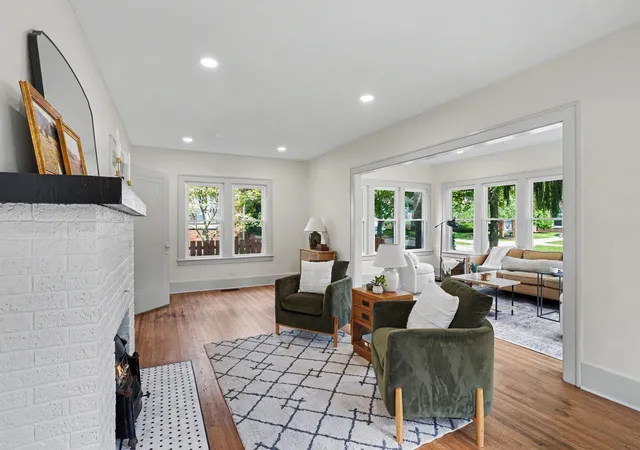 Photo 2 of Single family home for sale at 404 Inkster Ave, Kalamazoo, MI 49001 | MLS# 65026044006 | Listing updated on 2026-08-20