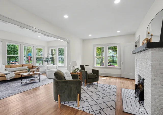 Photo 3 of Single family home for sale at 404 Inkster Ave, Kalamazoo, MI 49001 | MLS# 65026044006 | Listing updated on 2026-08-20