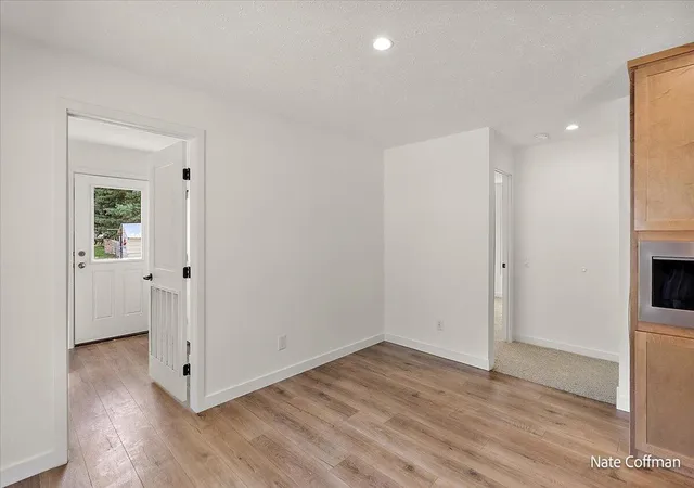 5th image of 720 Park, Howard City, MI 49329 | MLS# 65026044014