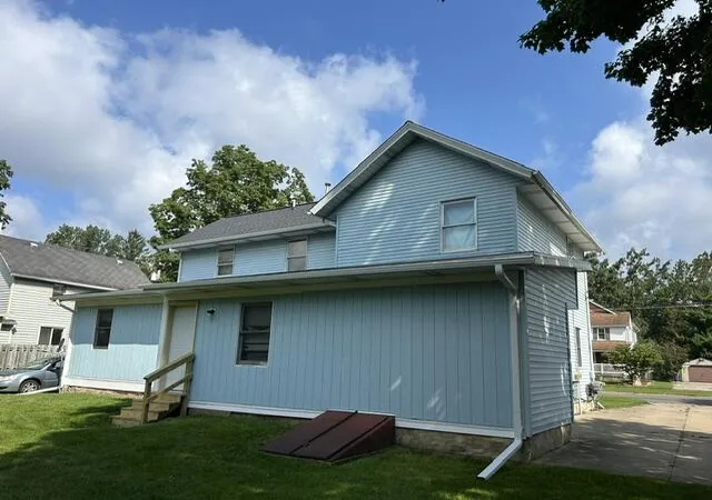 Photo 3 of Multi family home for sale at 330 W Mill St, Hastings, MI 49058 | MLS# 65026044029 | Listing updated on 2026-08-20
