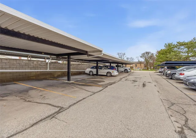 Photo 23 of Condo for sale at 4913 Crooks Rd #G1, Royal Oak, MI 48073 | MLS# 20261066736 | Listing updated on 2026-08-21