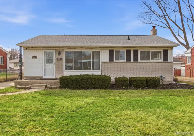 Photo 1 of Single family home for sale at 25317 Wagner Ave, Warren City Macomb, MI 48089 | MLS# 20261066709 | Listing updated on 2026-09-13