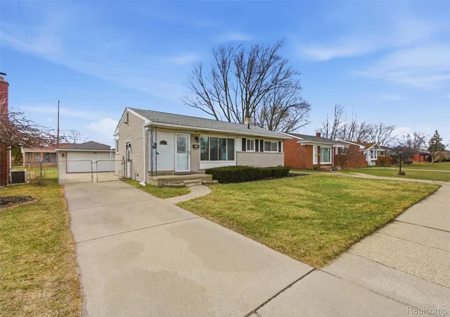 Photo 2 of Single family home for sale at 25317 Wagner Ave, Warren City Macomb, MI 48089 | MLS# 20261066709 | Listing updated on 2026-09-13