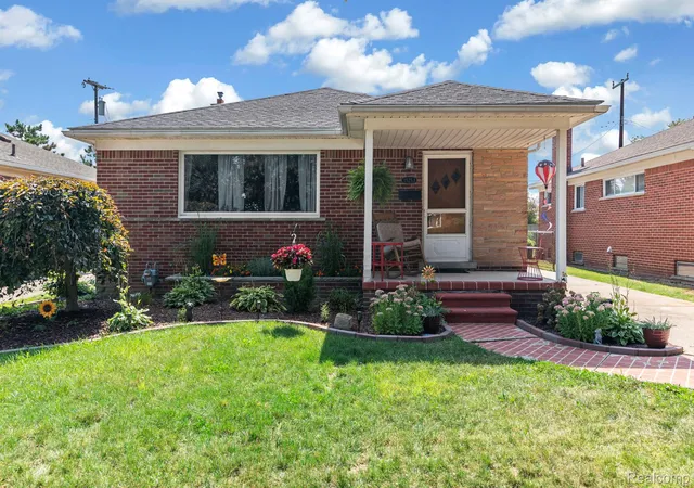 Photo 1 of Sale Pending at 15253 Meyer Ave, Allen Park City Wayne, MI 48101 | MLS# 20261066744 | Listing updated on 2026-10-04