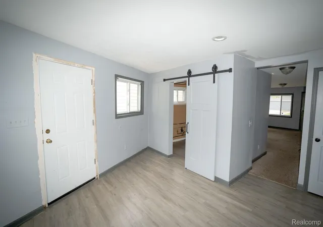 Photo 4 of Single family home for sale at 25143 Fern St, Roseville City Macomb, MI 48066 | MLS# 20261066745 | Listing updated on 2026-09-13