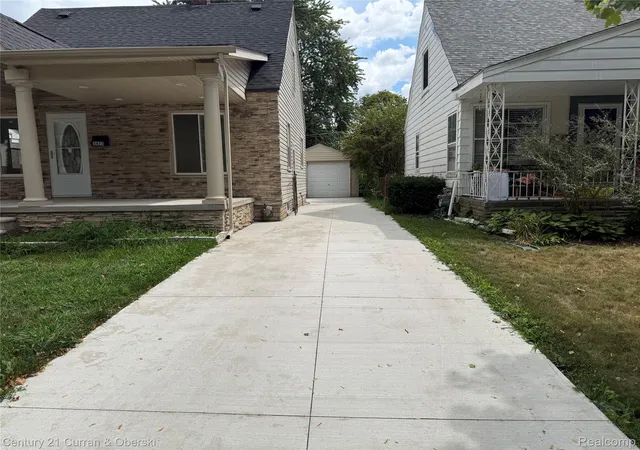 Photo 3 of Single family home for sale at 3423 Houston St, Dearborn City Wayne, MI 48124 | MLS# 20261066746 | Listing updated on 2026-09-22