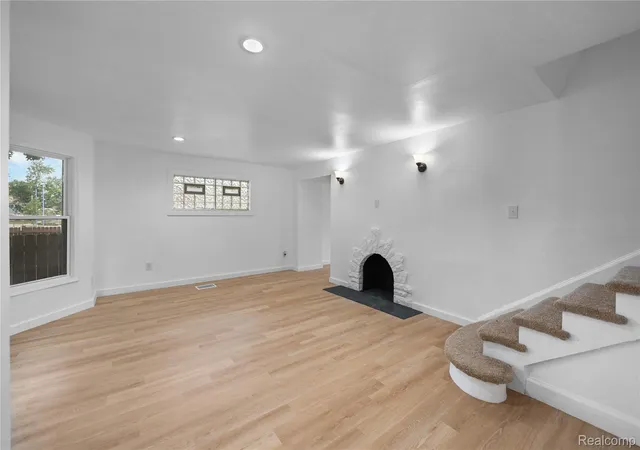 Photo 3 of Single family home for sale at 4880 Courville St, Detroit, MI 48224 | MLS# 20261066766 | Listing updated on 2026-10-20