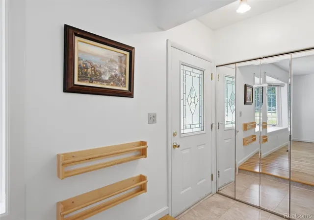 Photo 3 of Single family home for sale at 6271 Peach Dr, Independence Charter Township Oakland, MI 48346 | MLS# 20261066775 | Listing updated on 2026-09-22