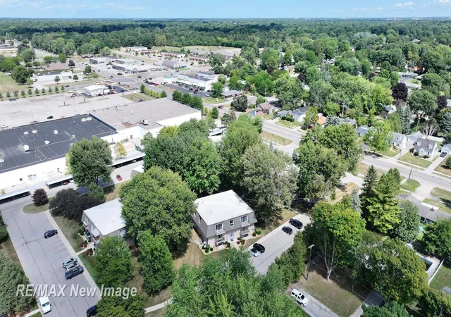 3rd image of 104 Provincial Ct, Saginaw Charter Township Saginaw, MI 48638 | MLS# 61050219267