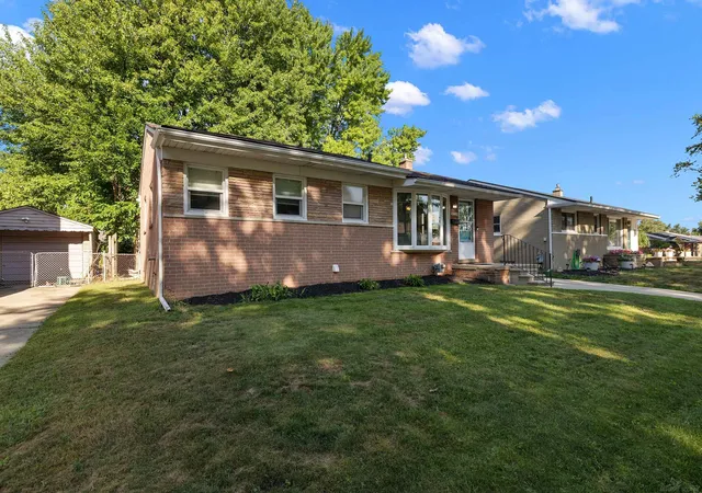 Photo 3 of Single family home for sale at 28225 Delton St, Madison Heights, MI 48071 | MLS# 58050219268 | Listing updated on 2026-08-20