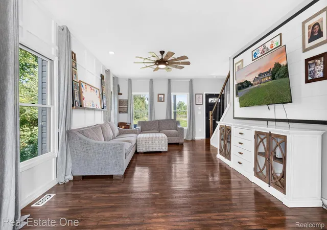 Photo 4 of Single family home for sale at 39755 Willow Rd, New Boston, MI 48164 | MLS# 20261066788 | Listing updated on 2026-09-02