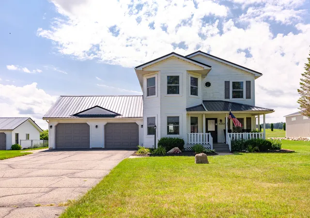 1st image of 9658 D Dr N, Battle Creek, MI 49014 | MLS# 66026044108