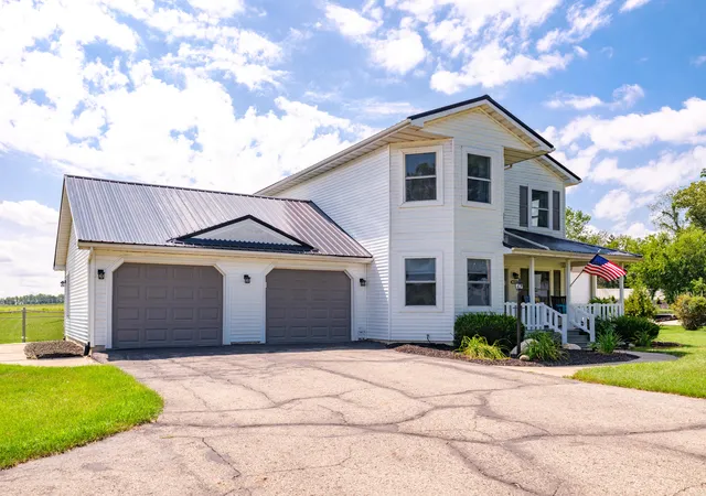 2nd image of 9658 D Dr N, Battle Creek, MI 49014 | MLS# 66026044108