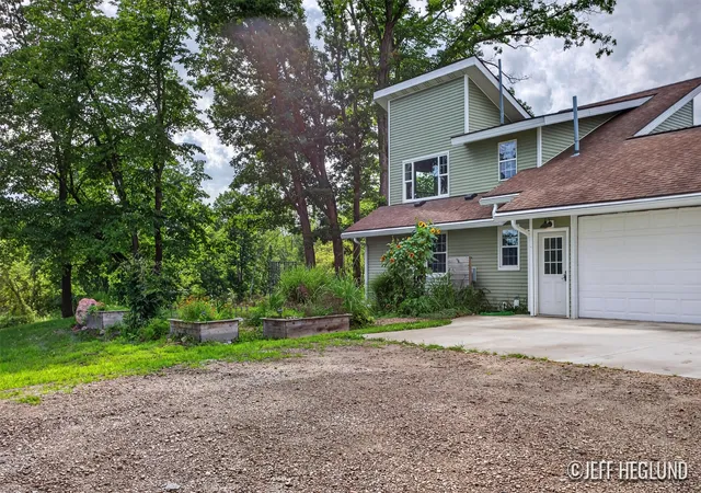 2nd image of 9310 Bluewater Hwy, Boston Township Ionia, MI 48881 | MLS# 65026044065