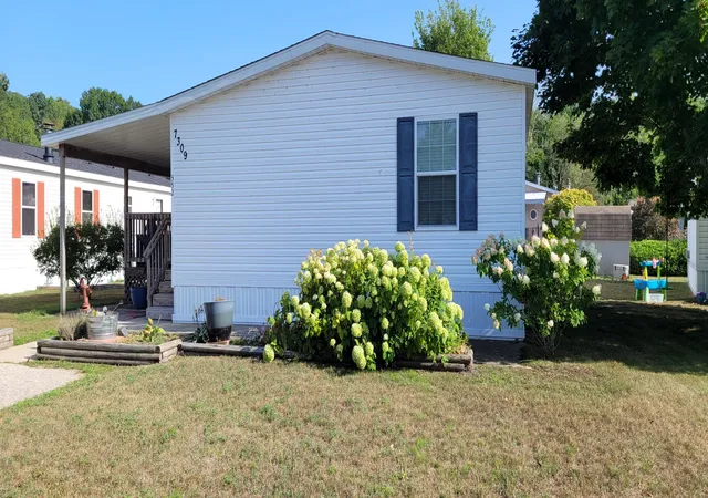 1st image of 7309 White Swan Ln, Ludington, MI 49431 | MLS# 67026044106