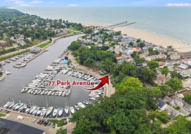 4th image of 77 Park Ave, South Haven, MI 49090 | MLS# 69026044061