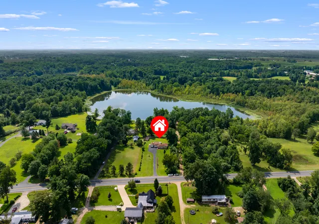 2nd image of 57109 Red Arrow Hwy, Lawrence, MI 49064 | MLS# 66026044073