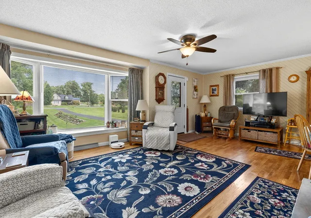 4th image of 57109 Red Arrow Hwy, Lawrence, MI 49064 | MLS# 66026044073