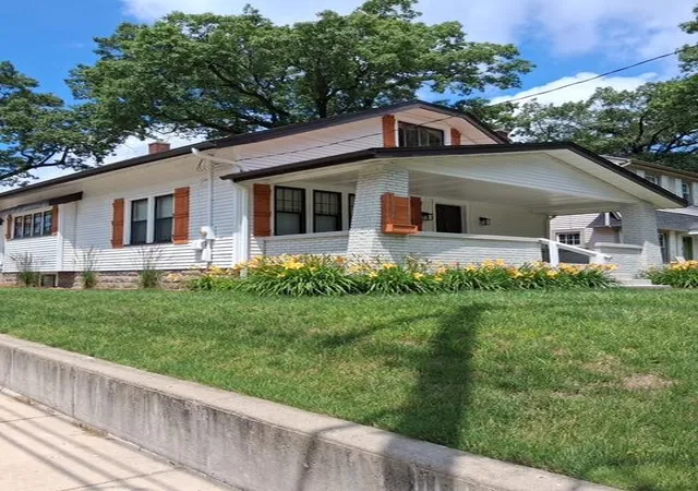 Photo 1 of Single family home for sale at 1159 Benjamin Ave Se, Grand Rapids, MI 49506 | MLS# 65026044089 | Listing updated on 2026-09-04