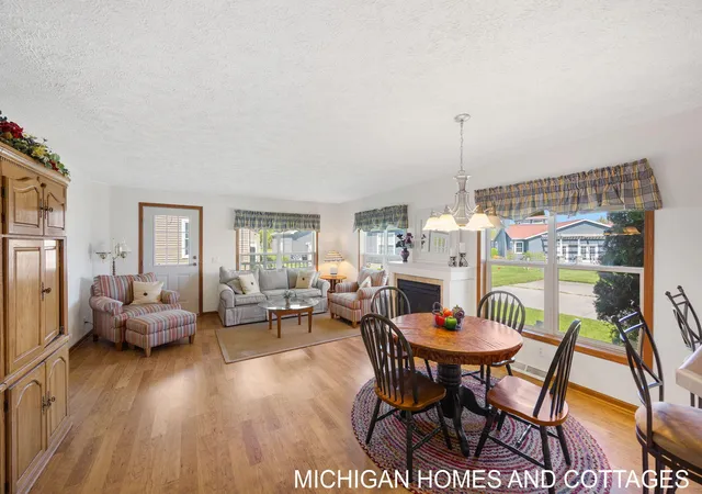 Photo 4 of Single family home for sale at 5245 W Scenic Turn Ln, Holland, MI 49423 | MLS# 71026044046 | Listing updated on 2026-09-17