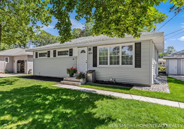 Photo 1 of Single family home for sale at 4072 Lila St Sw, Grandville, MI 49418 | MLS# 65026044036 | Listing updated on 2026-09-10