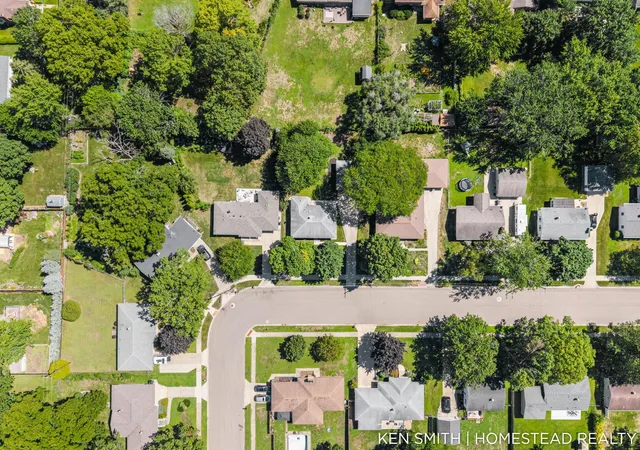 Photo 4 of Single family home for sale at 4072 Lila St SW, Grandville, MI 49418 | MLS# 65026044036 | Listing updated on 2026-09-10