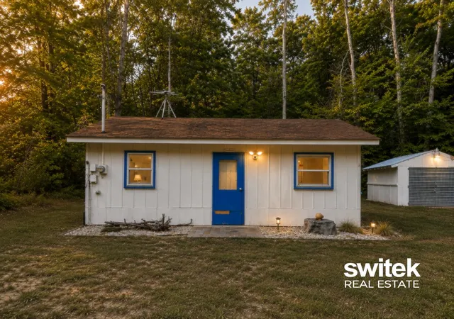 1st image of 7469 E Lane St, Newaygo, MI 49337 | MLS# 65026044083
