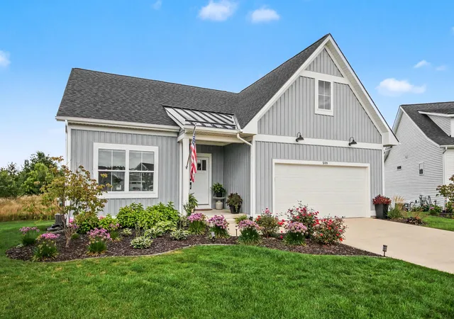 1st image of 509 Sun Vale Ln, Grandville, MI 49418 | MLS# 65026044100