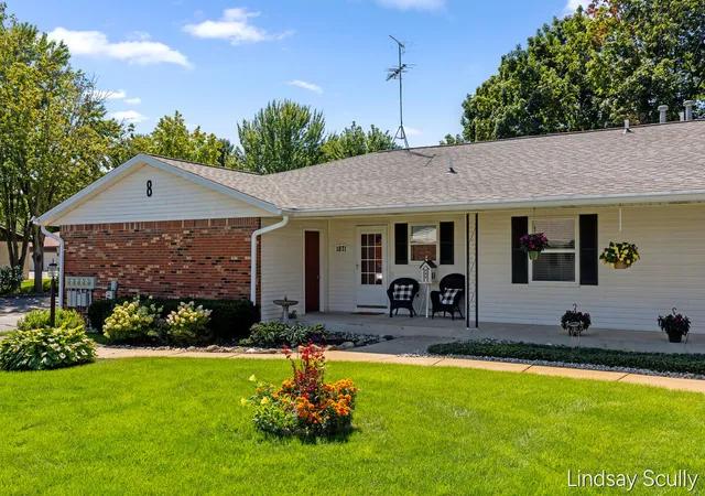 2nd image of 1871 E Elizabeth Ln, Jenison, MI 49428 | MLS# 65026044084