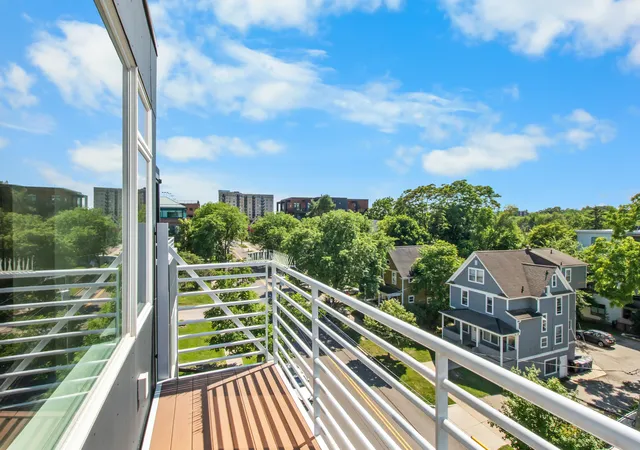 Photo 3 of Condo for sale at 121 W Kingsley St #502, Ann Arbor, MI 48103 | MLS# 81026044099 | Listing updated on 2026-08-28