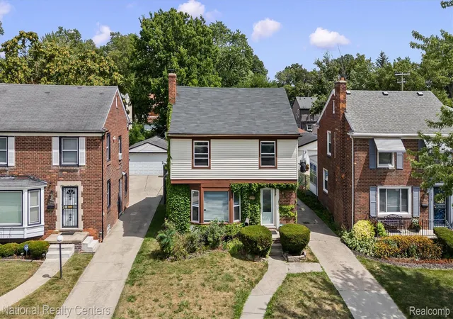 Photo 4 of Single family home for sale at 12818 Archdale St, Detroit, MI 48227 | MLS# 20261066805 | Listing updated on 2026-09-09