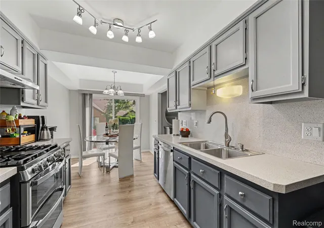 Photo 2 of Condo for sale at 412 Meadow Brg Dr, Rochester Hills, MI 48307 | MLS# 20261066807 | Listing updated on 2026-09-05