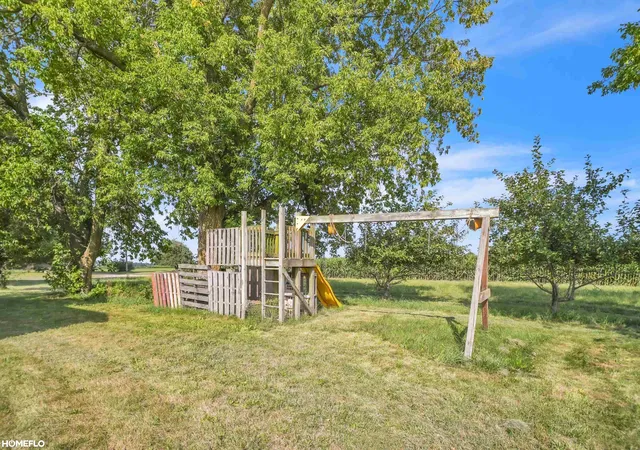 33rd image of 3818 E Hammell Beach Rd, Au Gres, MI 48703 | MLS# 61050219290