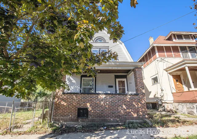 28th image of 737 Dolbee Ave Se, Grand Rapids, MI 49506 | MLS# 65026044156
