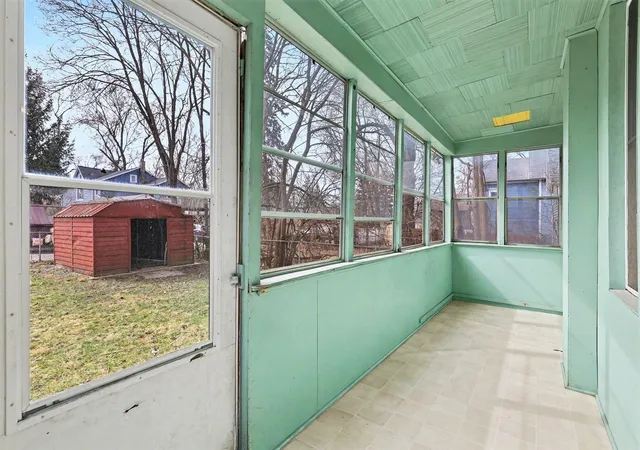 Photo 3 of Single family home for sale at 154 Carrier St NE, Grand Rapids, MI 49505 | MLS# 53026044167 | Listing updated on 2026-09-16