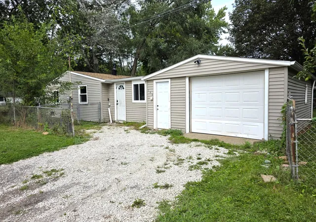 1st image of 185 Kirkwood Ave, Springfield, MI 49037 | MLS# 64026044173