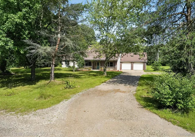 2nd image of 9647 Bellevue Rd, Battle Creek, MI 49014 | MLS# 20261066841