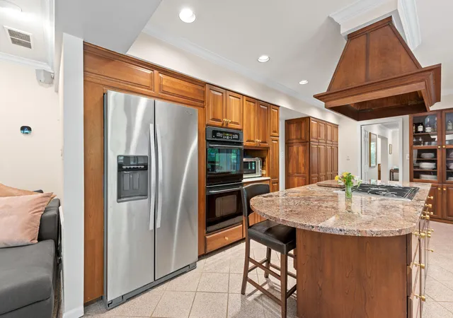 Photo 4 of Single family home for sale at 21200 W 13 Mile Rd, Beverly Hills, MI 48025 | MLS# 81026044179 | Listing updated on 2026-10-07