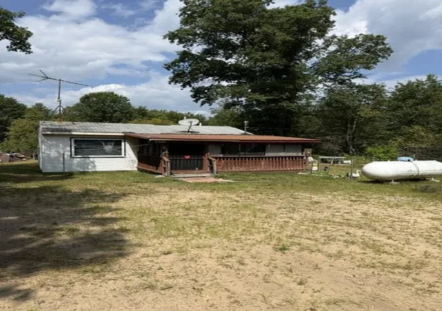 image of 2565 N M 18, Roscommon, MI 48653 | MLS# 81026044183
