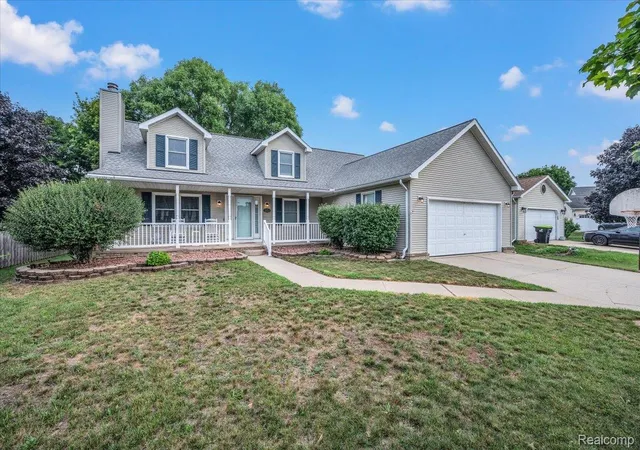 2nd image of 21723 Magnolia Ct, Macomb Township Macomb, MI 48044 | MLS# 20261066856