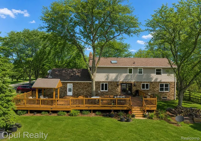 Photo 3 of Single family home for sale at 8855 Gross Rd, Dexter, MI 48130 | MLS# 20261066860 | Listing updated on 2026-09-05